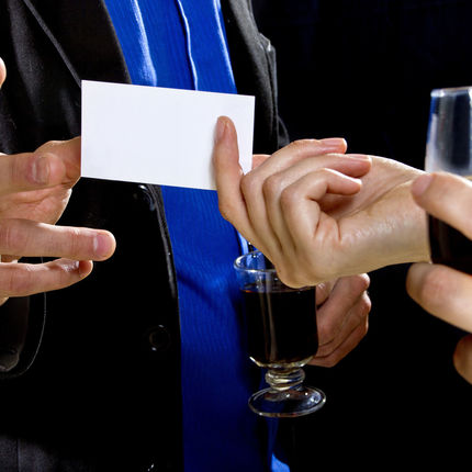 Improve Your Job Search and Networking with a Custom Business Card Design
