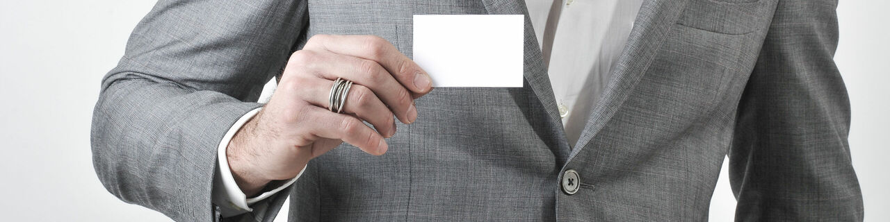 Improve Your Job Search and Networking with a Custom Business Card Design
